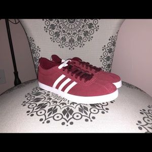 Women’s Adidas shoes